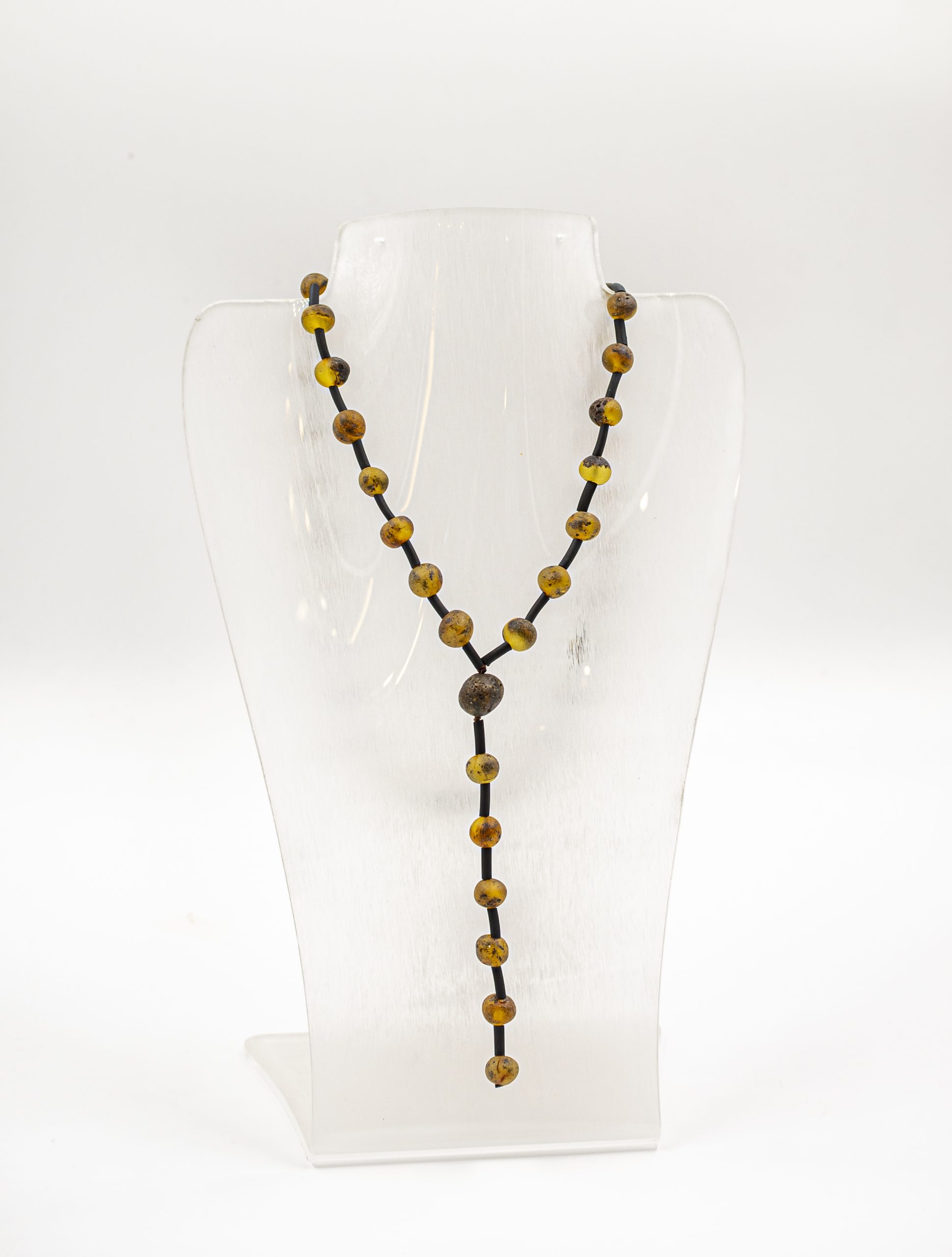 Šviesaus gintaro vėrinys - Image 3