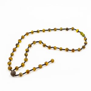 Šviesaus gintaro vėrinys