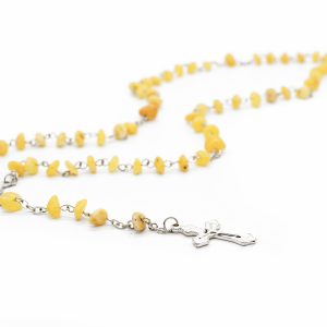 Balto gintaro rožinis