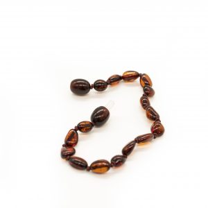 Smulki vaikiška apyrankė