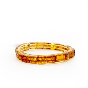 Šviesaus gintaro apyrankė