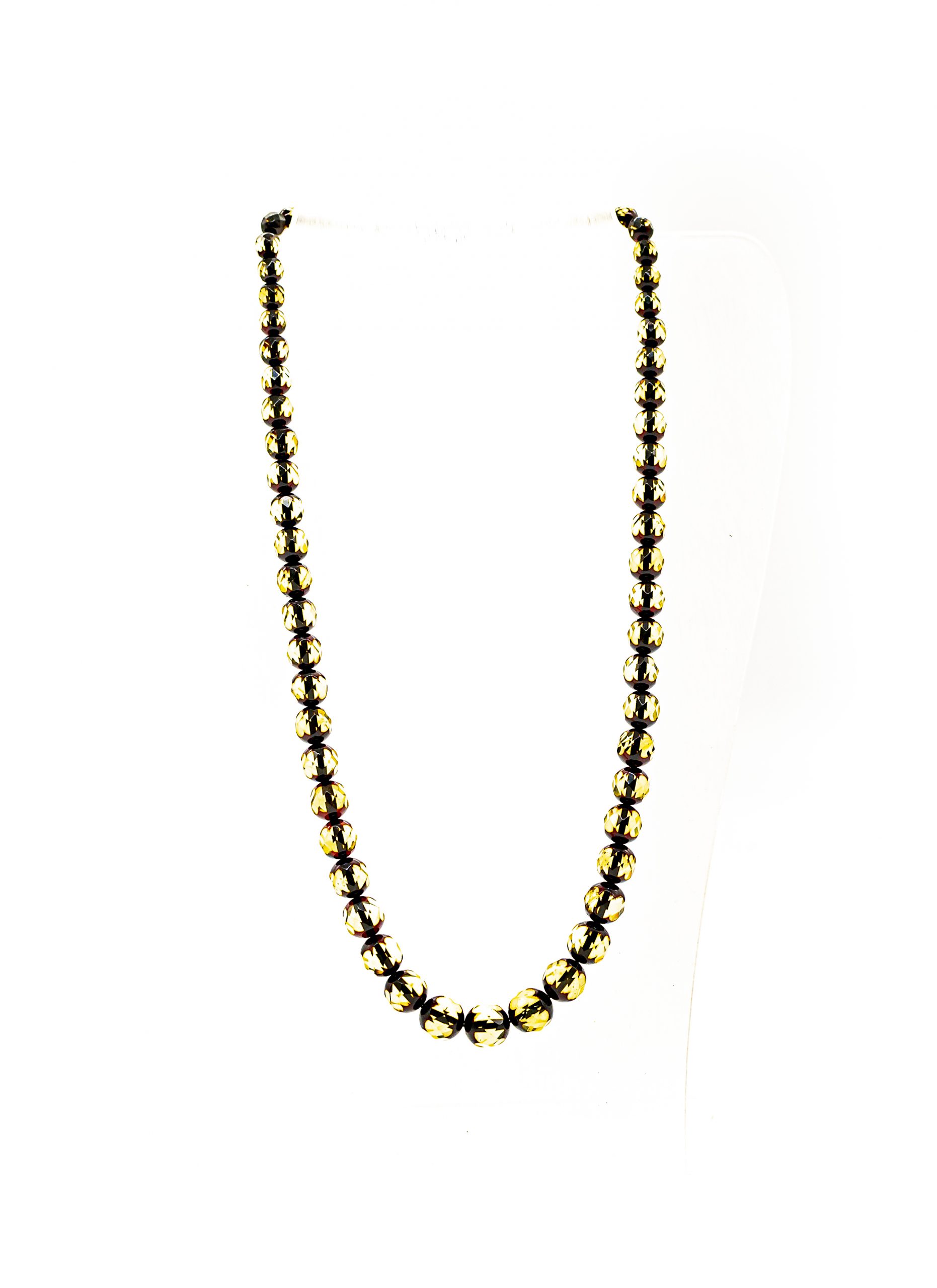 Žalio kampuoto gintaro karoliai - Image 3