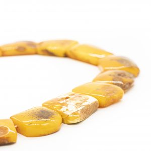 Vintažinio gintaro koljė