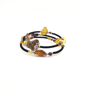 Savaime susisukanti apyrankė