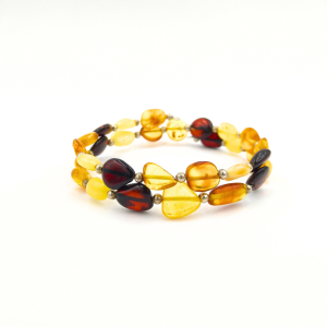 Savaime susisukanti apyrankė