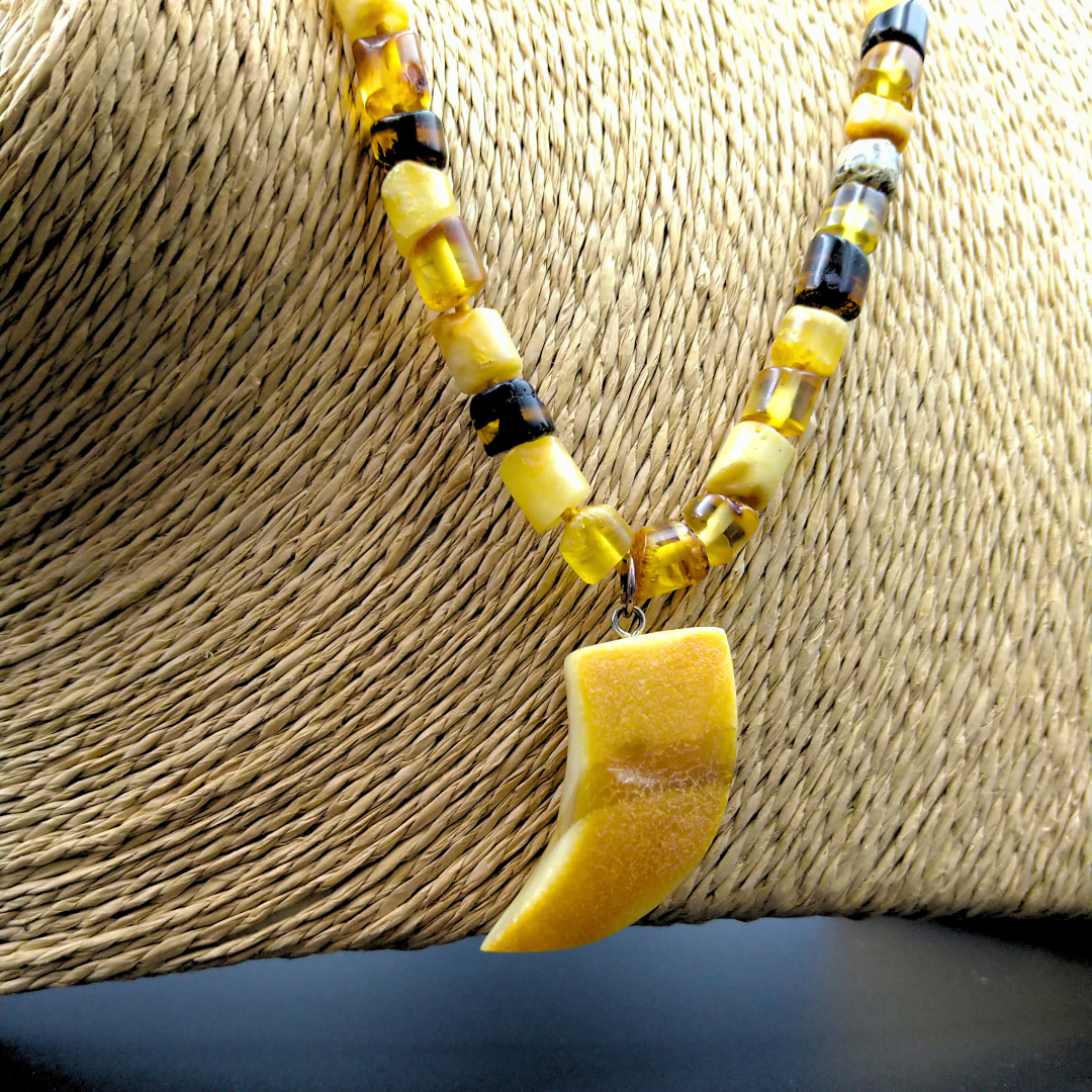 Vėrinys su iltimi - Image 4