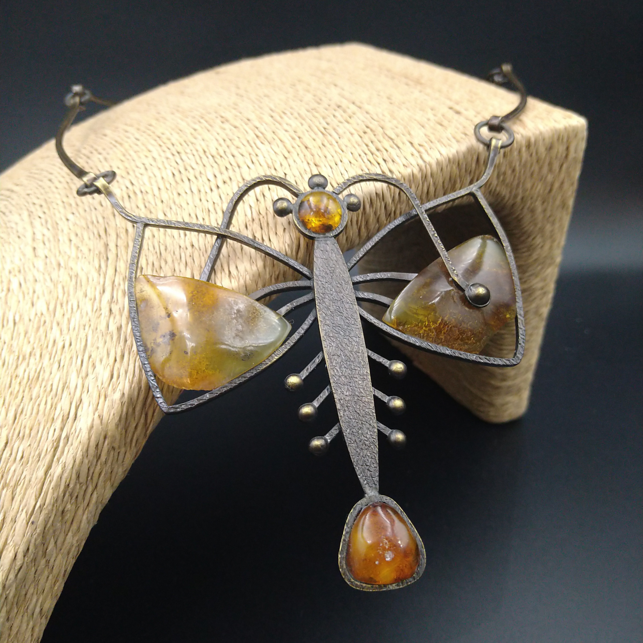 Žalvarinė antkaklė Laumžirgis - Image 5